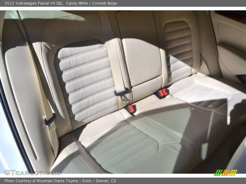 Candy White / Cornsilk Beige 2013 Volkswagen Passat V6 SEL