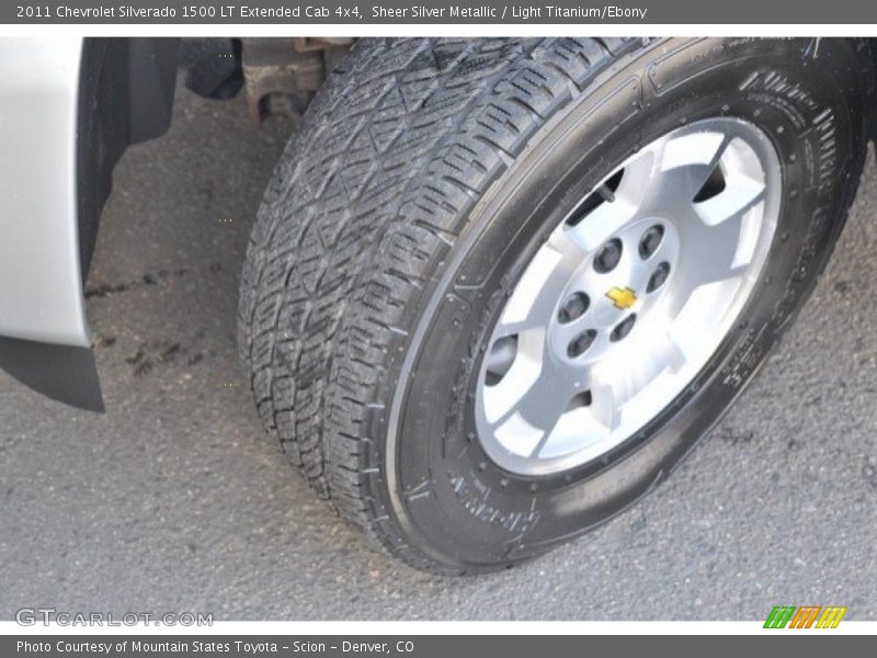 Sheer Silver Metallic / Light Titanium/Ebony 2011 Chevrolet Silverado 1500 LT Extended Cab 4x4