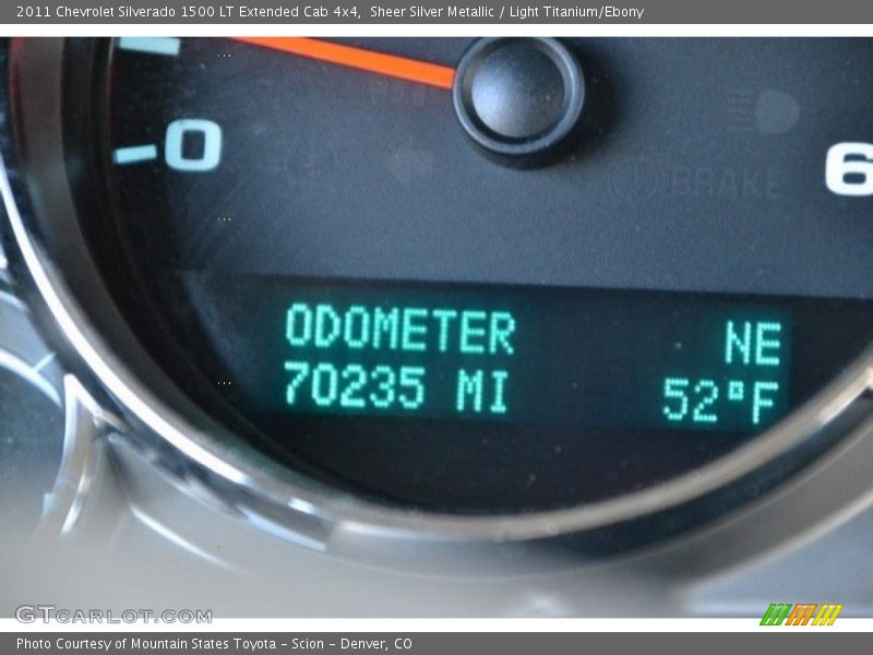 Sheer Silver Metallic / Light Titanium/Ebony 2011 Chevrolet Silverado 1500 LT Extended Cab 4x4