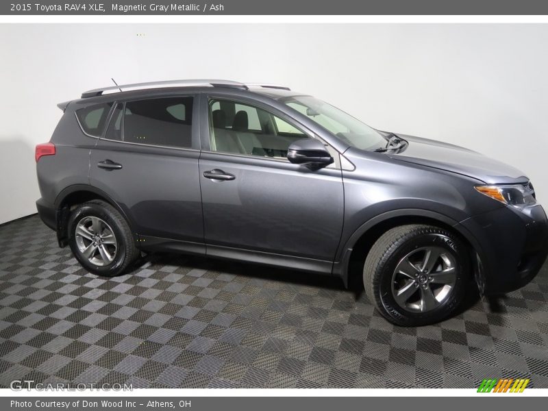 Magnetic Gray Metallic / Ash 2015 Toyota RAV4 XLE