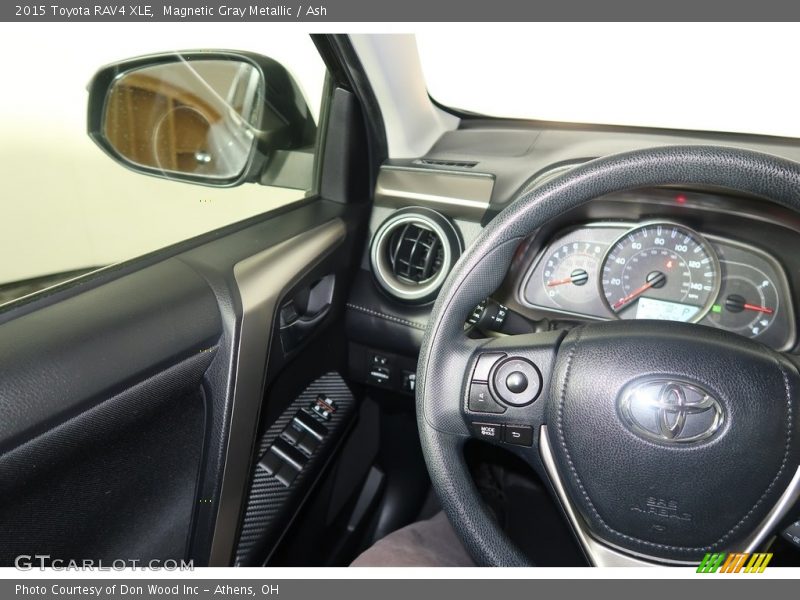 Magnetic Gray Metallic / Ash 2015 Toyota RAV4 XLE