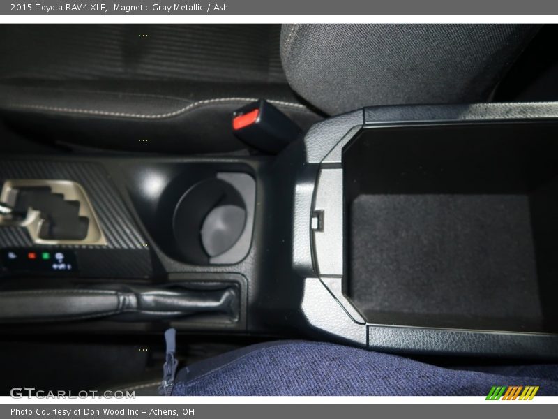 Magnetic Gray Metallic / Ash 2015 Toyota RAV4 XLE