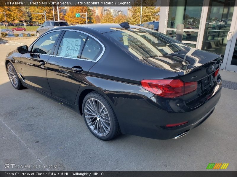 Black Sapphire Metallic / Cognac 2019 BMW 5 Series 540i xDrive Sedan