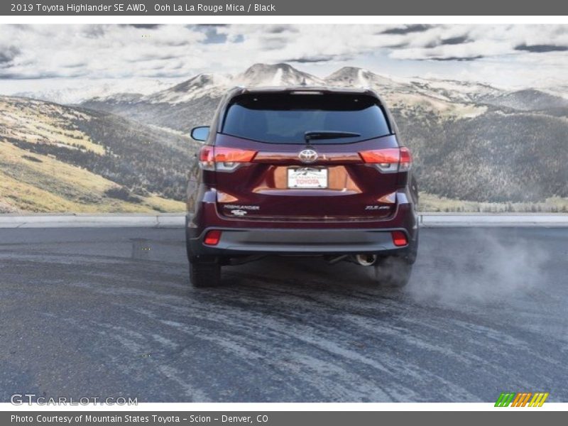 Ooh La La Rouge Mica / Black 2019 Toyota Highlander SE AWD