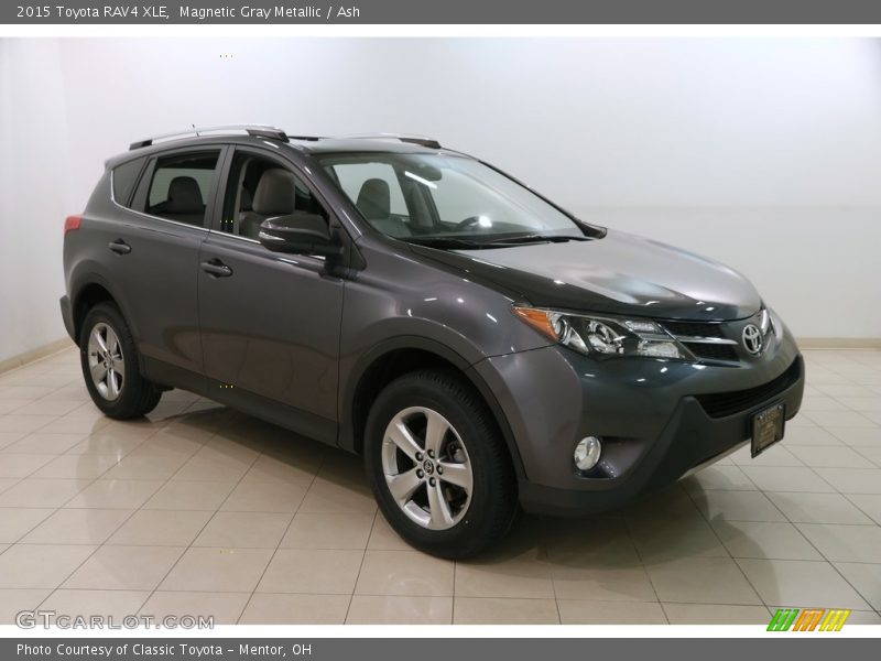 Magnetic Gray Metallic / Ash 2015 Toyota RAV4 XLE