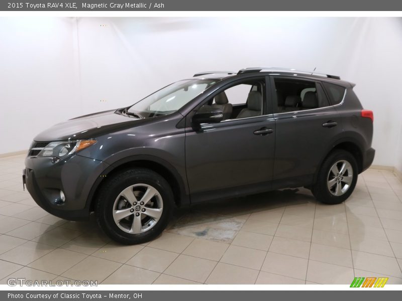 Magnetic Gray Metallic / Ash 2015 Toyota RAV4 XLE