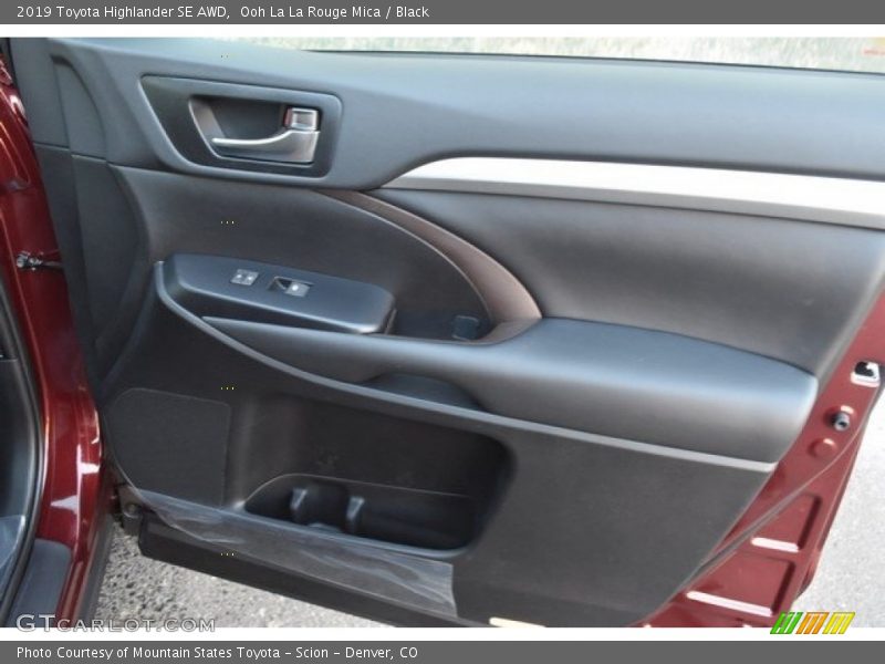 Ooh La La Rouge Mica / Black 2019 Toyota Highlander SE AWD