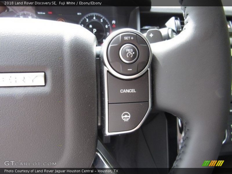 Fuji White / Ebony/Ebony 2018 Land Rover Discovery SE