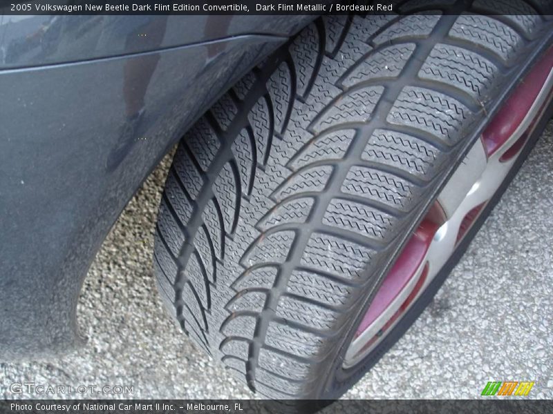 Dark Flint Metallic / Bordeaux Red 2005 Volkswagen New Beetle Dark Flint Edition Convertible