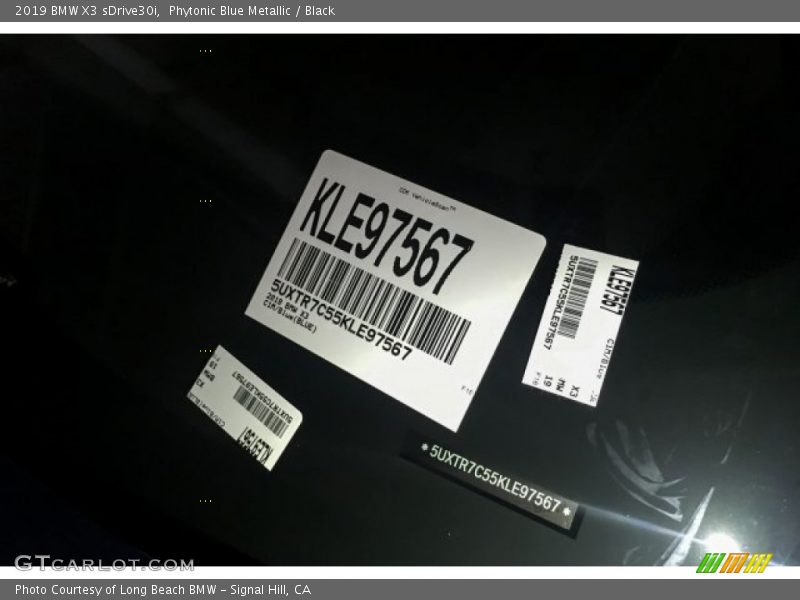 Phytonic Blue Metallic / Black 2019 BMW X3 sDrive30i