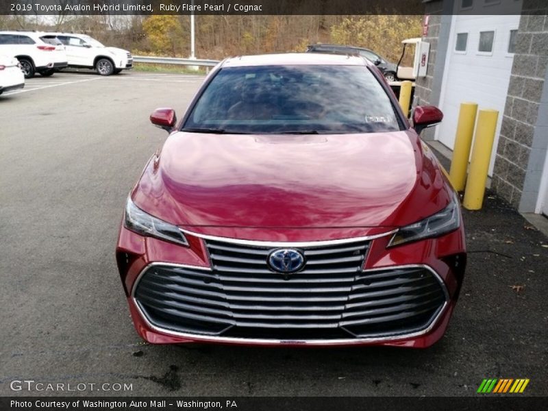 Ruby Flare Pearl / Cognac 2019 Toyota Avalon Hybrid Limited
