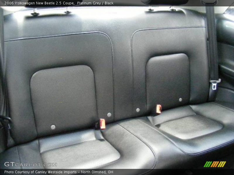 Platinum Grey / Black 2006 Volkswagen New Beetle 2.5 Coupe