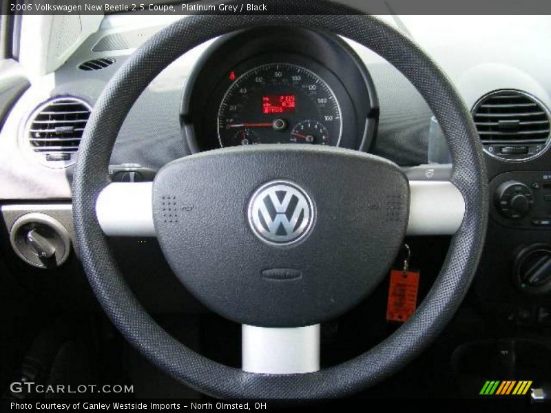 Platinum Grey / Black 2006 Volkswagen New Beetle 2.5 Coupe