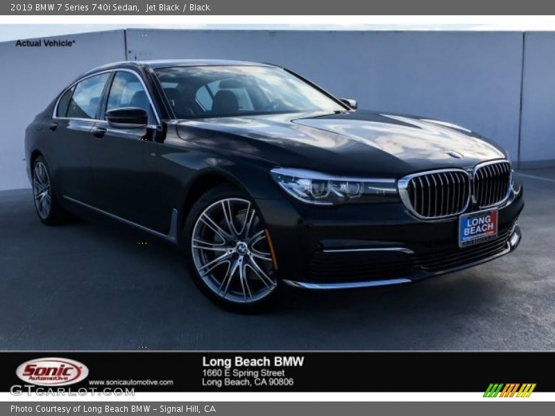 Jet Black / Black 2019 BMW 7 Series 740i Sedan