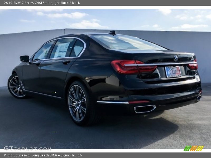Jet Black / Black 2019 BMW 7 Series 740i Sedan