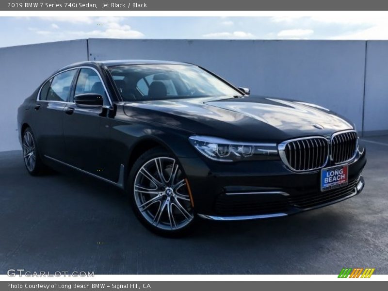 Jet Black / Black 2019 BMW 7 Series 740i Sedan