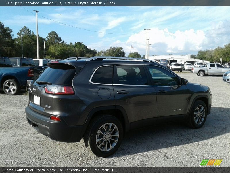 Granite Crystal Metallic / Black 2019 Jeep Cherokee Latitude Plus