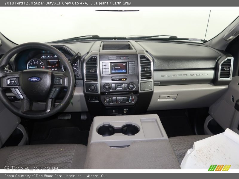 Blue Jeans / Earth Gray 2018 Ford F250 Super Duty XLT Crew Cab 4x4