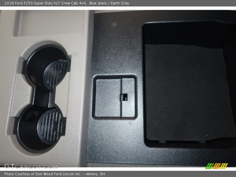 Blue Jeans / Earth Gray 2018 Ford F250 Super Duty XLT Crew Cab 4x4