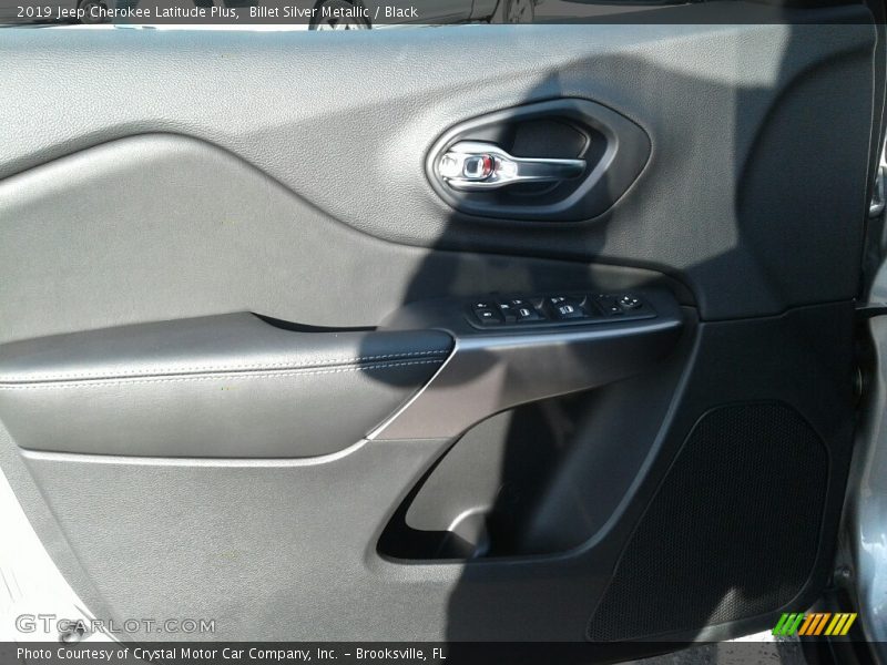 Billet Silver Metallic / Black 2019 Jeep Cherokee Latitude Plus