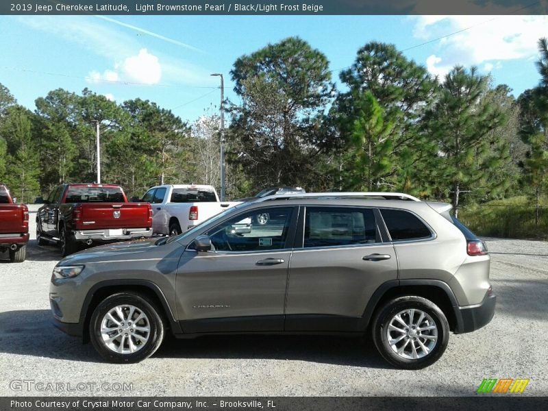 Light Brownstone Pearl / Black/Light Frost Beige 2019 Jeep Cherokee Latitude