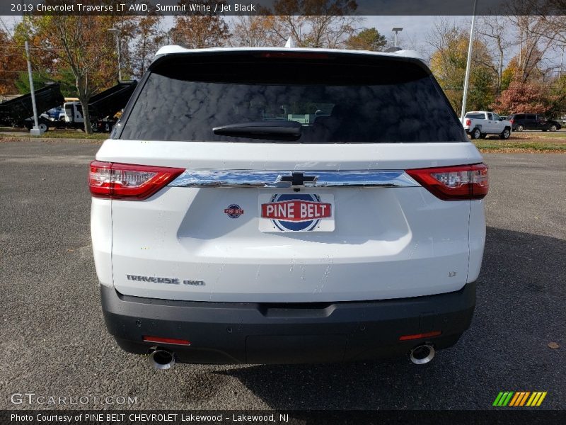 Summit White / Jet Black 2019 Chevrolet Traverse LT AWD