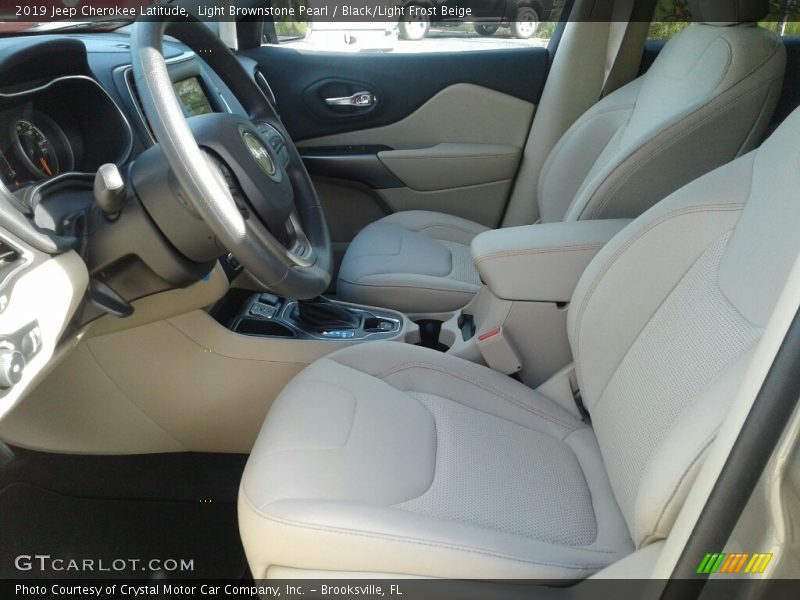 Light Brownstone Pearl / Black/Light Frost Beige 2019 Jeep Cherokee Latitude