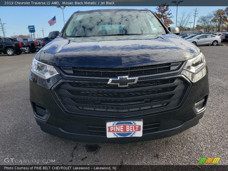 Mosaic Black Metallic / Jet Black 2019 Chevrolet Traverse LS AWD