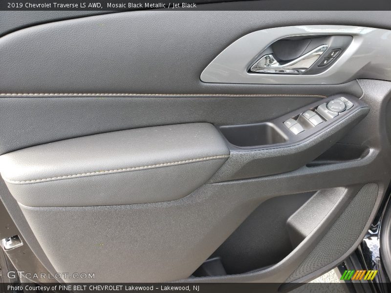 Mosaic Black Metallic / Jet Black 2019 Chevrolet Traverse LS AWD