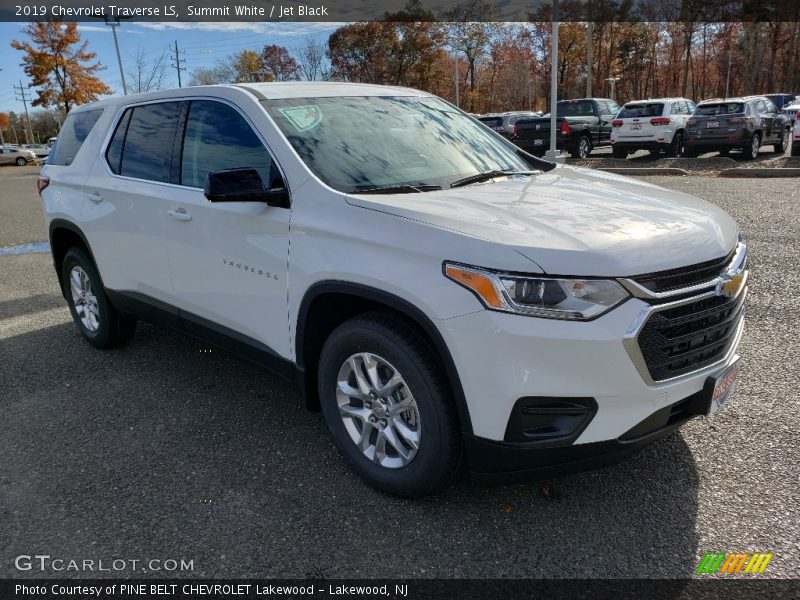 Summit White / Jet Black 2019 Chevrolet Traverse LS