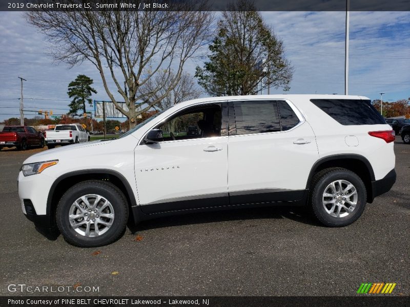 Summit White / Jet Black 2019 Chevrolet Traverse LS