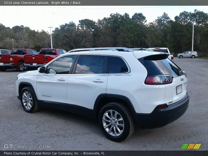 Bright White / Black 2019 Jeep Cherokee Latitude