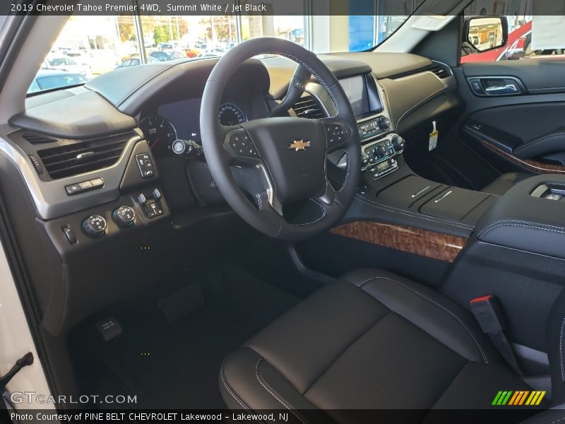 Summit White / Jet Black 2019 Chevrolet Tahoe Premier 4WD