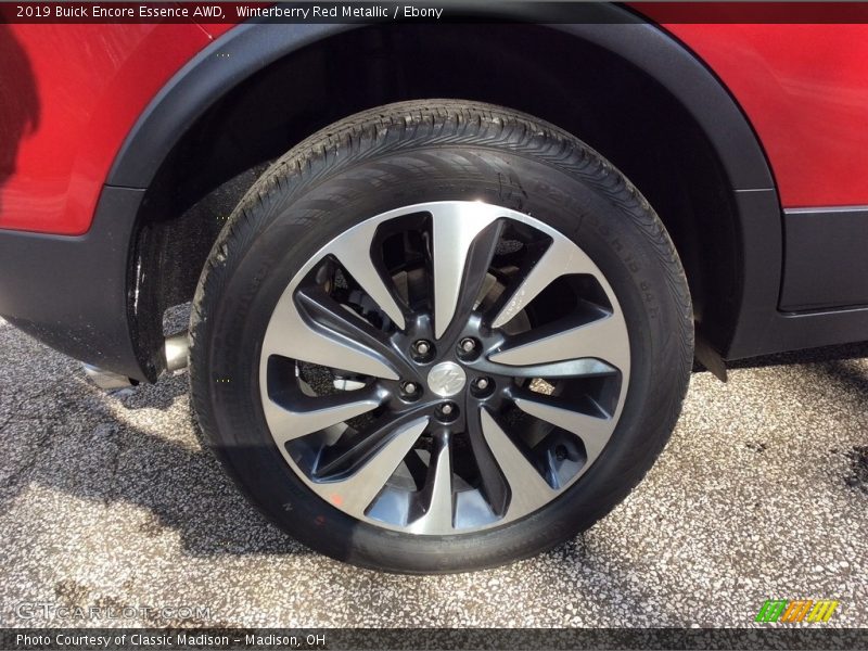 Winterberry Red Metallic / Ebony 2019 Buick Encore Essence AWD