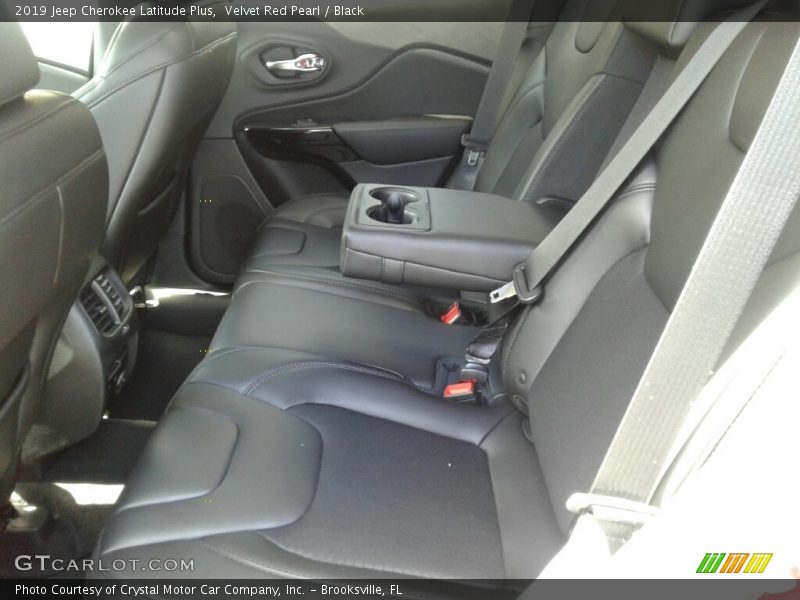Velvet Red Pearl / Black 2019 Jeep Cherokee Latitude Plus