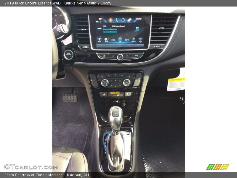 Quicksilver Metallic / Ebony 2019 Buick Encore Essence AWD
