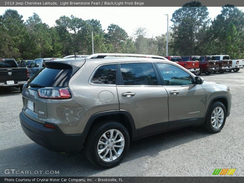 Light Brownstone Pearl / Black/Light Frost Beige 2019 Jeep Cherokee Latitude