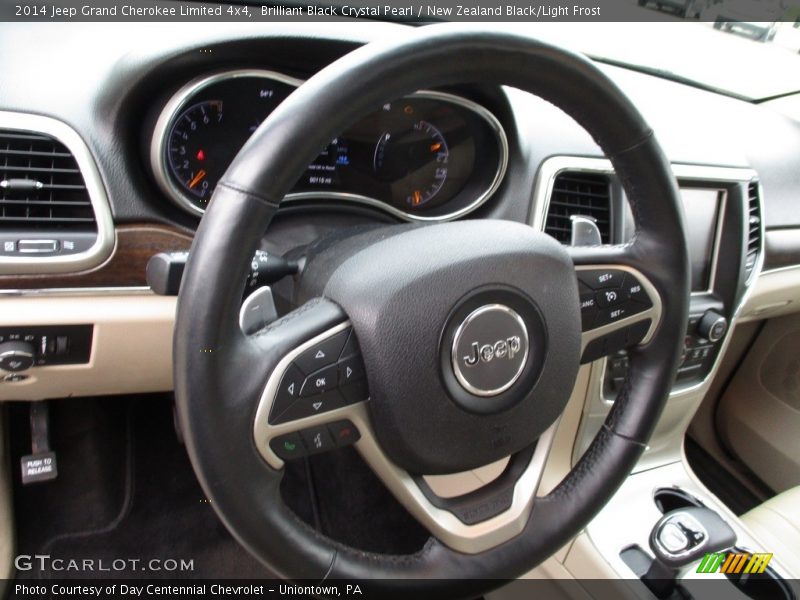 Brilliant Black Crystal Pearl / New Zealand Black/Light Frost 2014 Jeep Grand Cherokee Limited 4x4