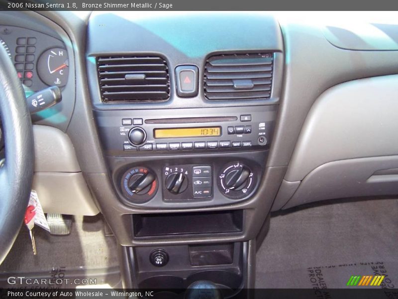 Bronze Shimmer Metallic / Sage 2006 Nissan Sentra 1.8