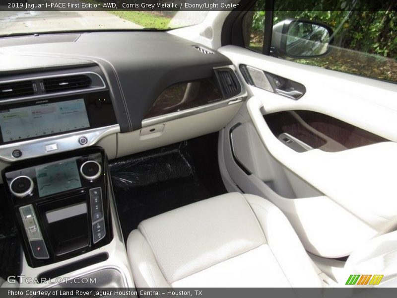 Dashboard of 2019 I-PACE First Edition AWD