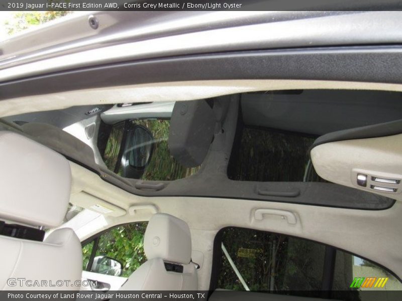 Sunroof of 2019 I-PACE First Edition AWD