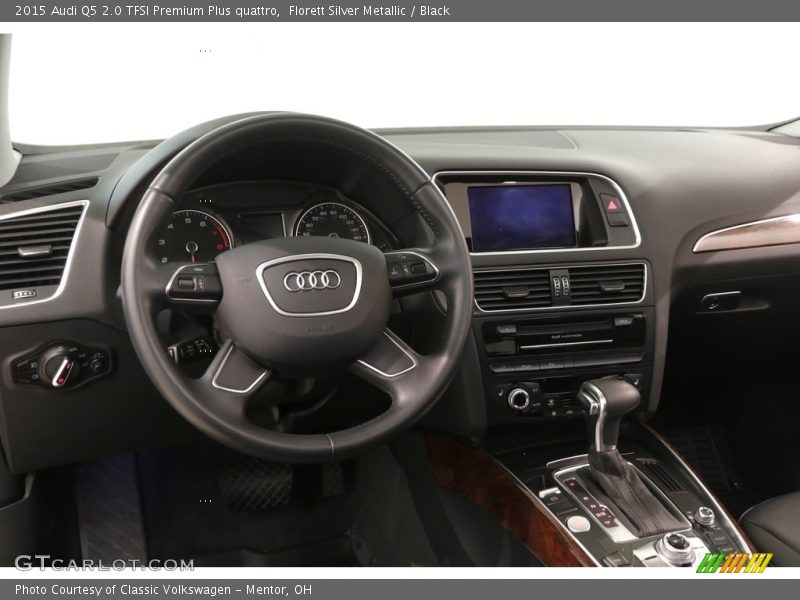 Florett Silver Metallic / Black 2015 Audi Q5 2.0 TFSI Premium Plus quattro