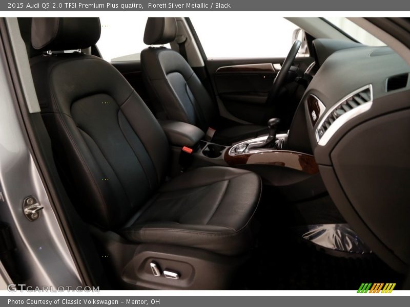 Florett Silver Metallic / Black 2015 Audi Q5 2.0 TFSI Premium Plus quattro