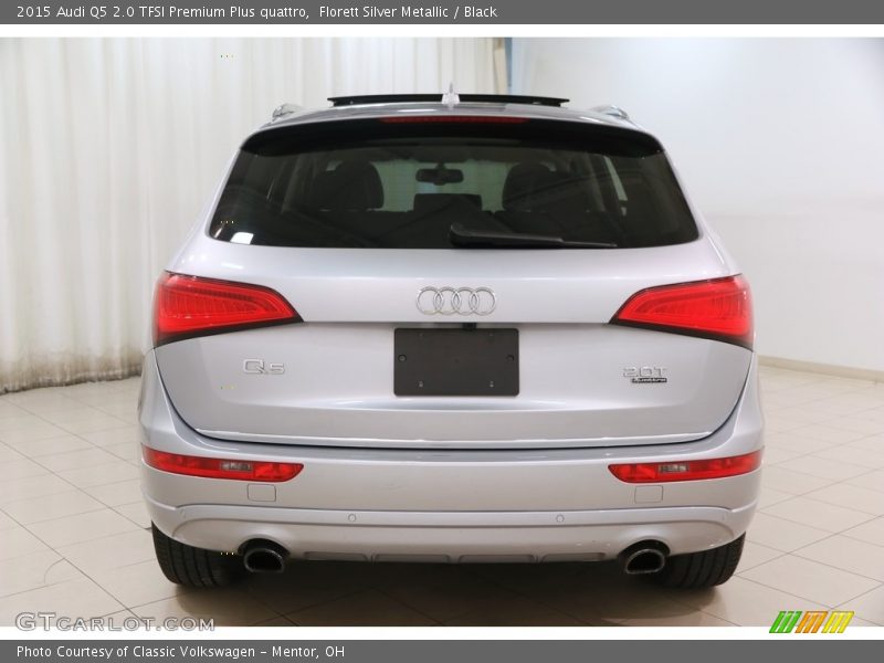 Florett Silver Metallic / Black 2015 Audi Q5 2.0 TFSI Premium Plus quattro