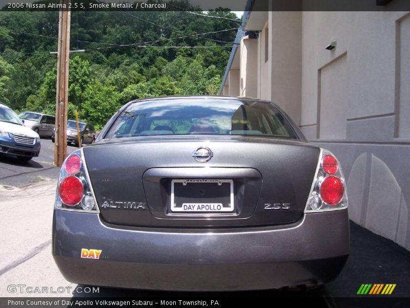 Smoke Metallic / Charcoal 2006 Nissan Altima 2.5 S