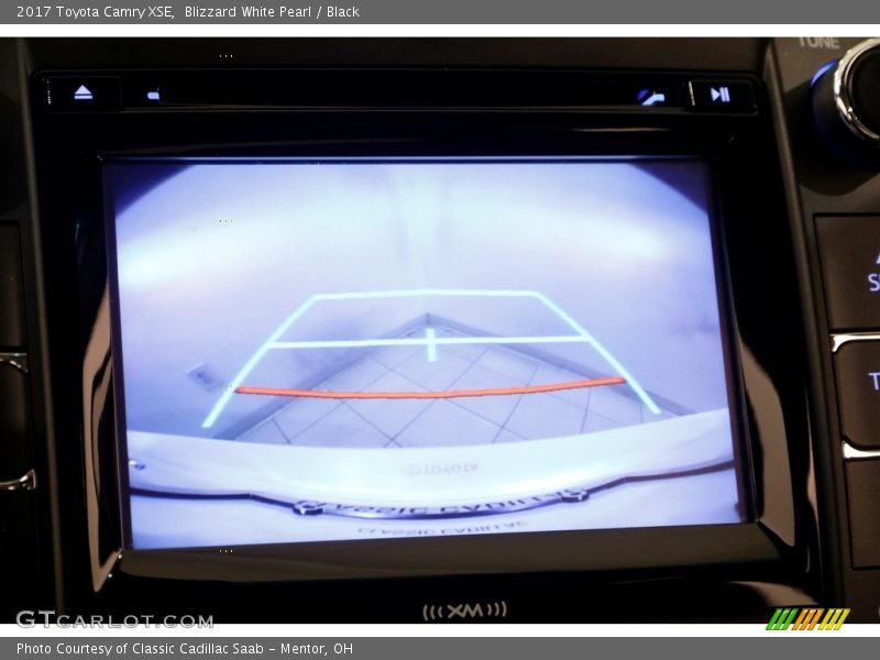 Blizzard White Pearl / Black 2017 Toyota Camry XSE