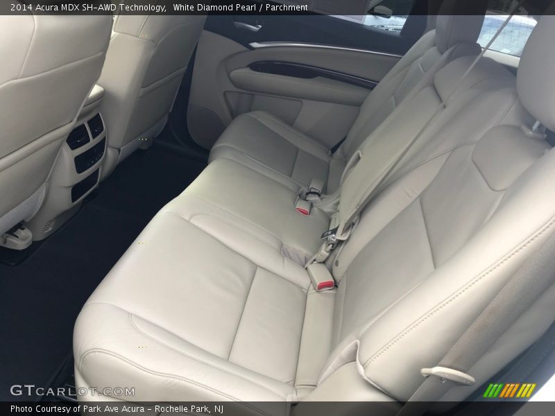 White Diamond Pearl / Parchment 2014 Acura MDX SH-AWD Technology