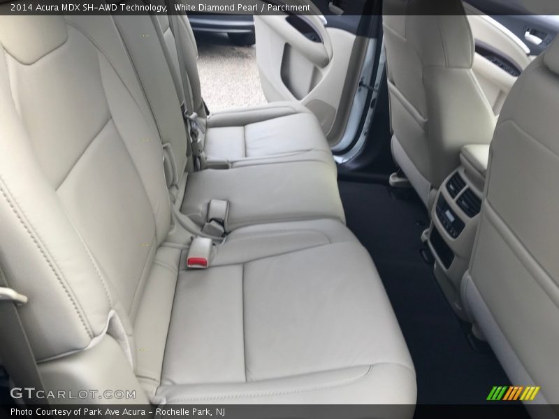 White Diamond Pearl / Parchment 2014 Acura MDX SH-AWD Technology