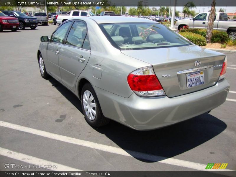 Mineral Green Opalescent / Gray 2005 Toyota Camry LE