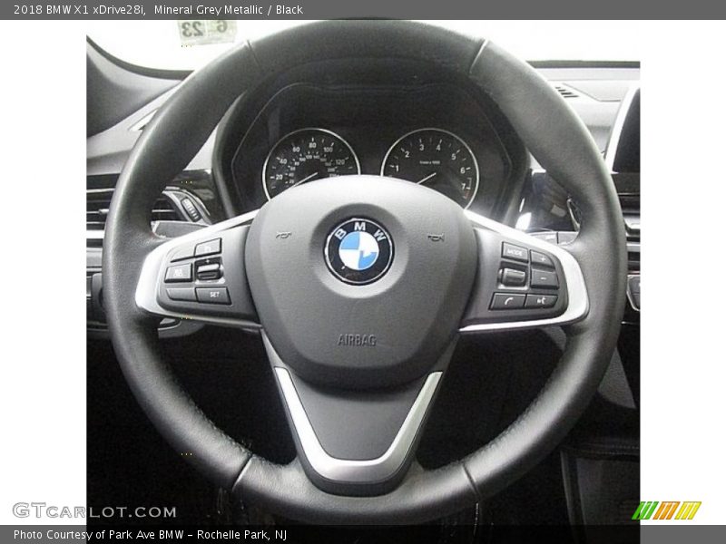 Mineral Grey Metallic / Black 2018 BMW X1 xDrive28i